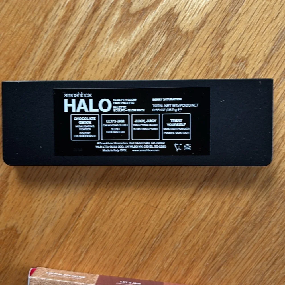 Smashbox HALO sculpt and glow face palette